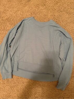 Time and Tru Light Blue Pullover Sweatshirt
